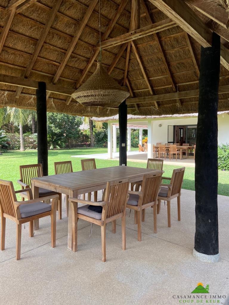 WhatsApp Image 2023-11-09 at 12.24.30