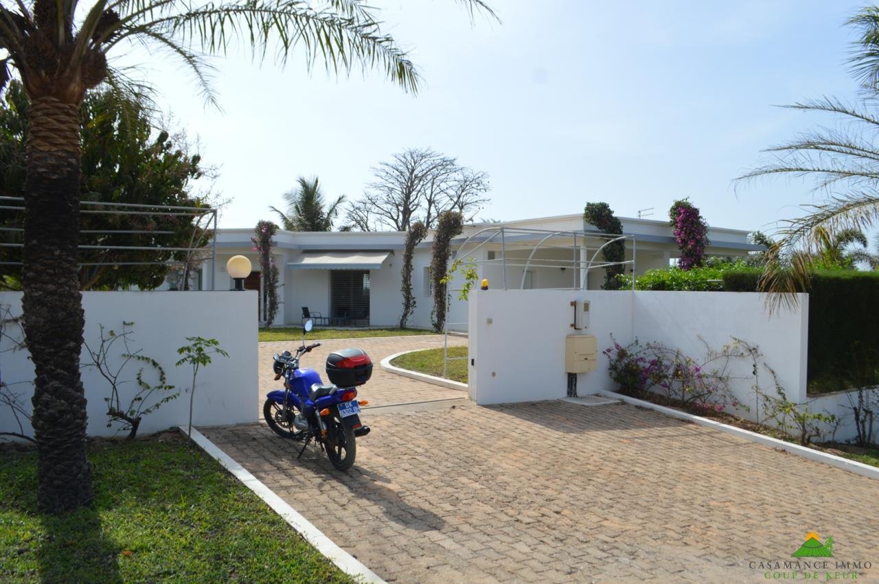 WhatsApp Image 2024-09-06 à 15.53.24_a3c0e467