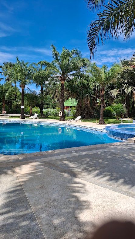 A saisir  Urgent : Charmante maison en résidence à Kabrousse, face à la  piscine commune, à 2 pas de la plage;