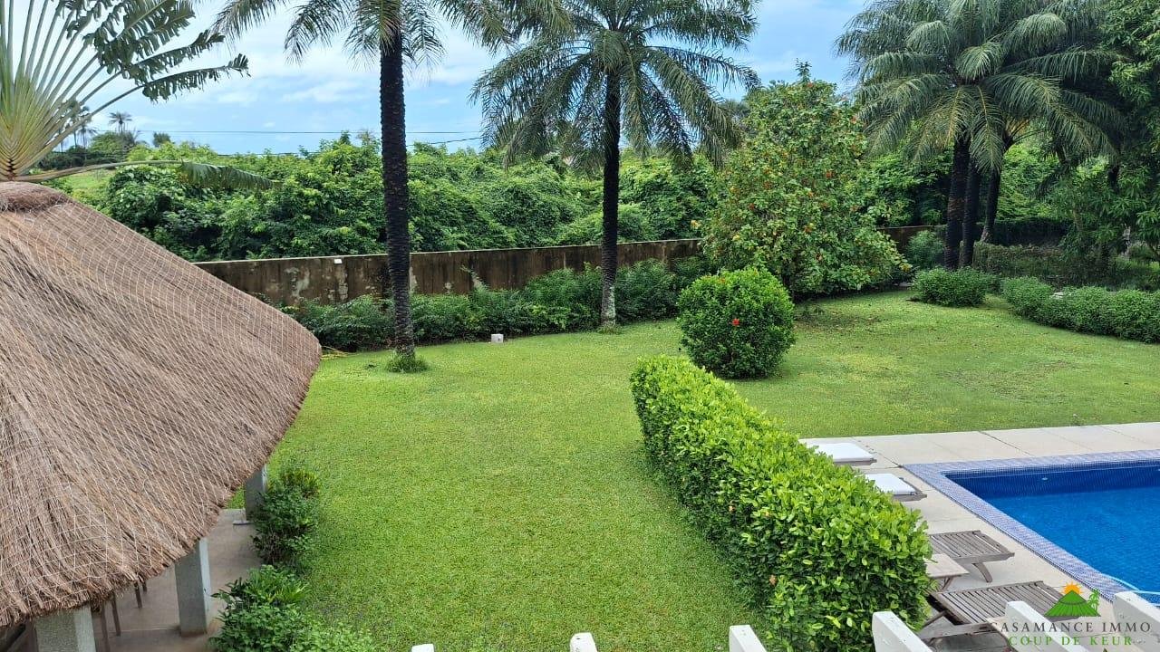 WhatsApp Image 2025-09-12 à 15.00.27_cae7b3f8