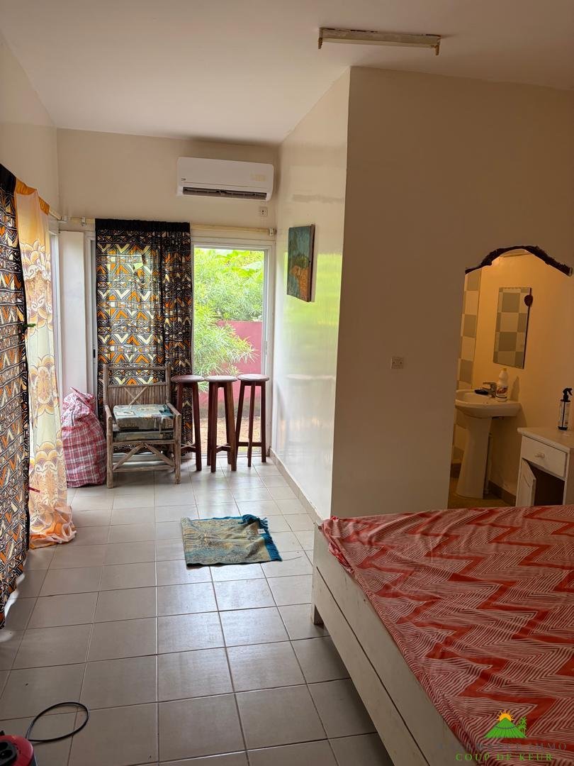A saisir  Urgent : Charmante maison en résidence à Kabrousse, face à la  piscine commune, à 2 pas de la plage;