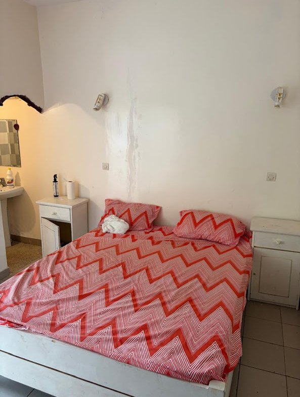 A saisir  Urgent : Charmante maison en résidence à Kabrousse, face à la  piscine commune, à 2 pas de la plage;