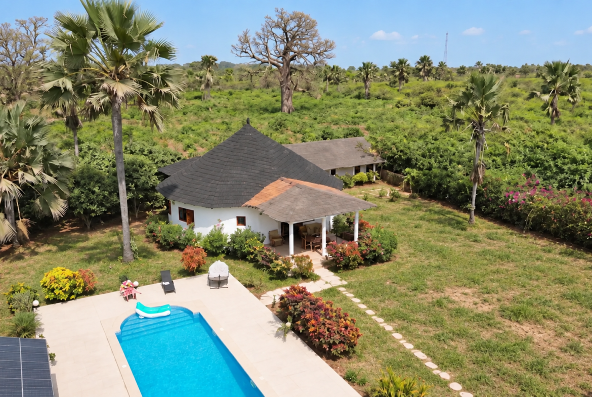 Maison de charme à Cap Randoulène – Grand terrain arboré, piscine et proximité immédiate de la mer